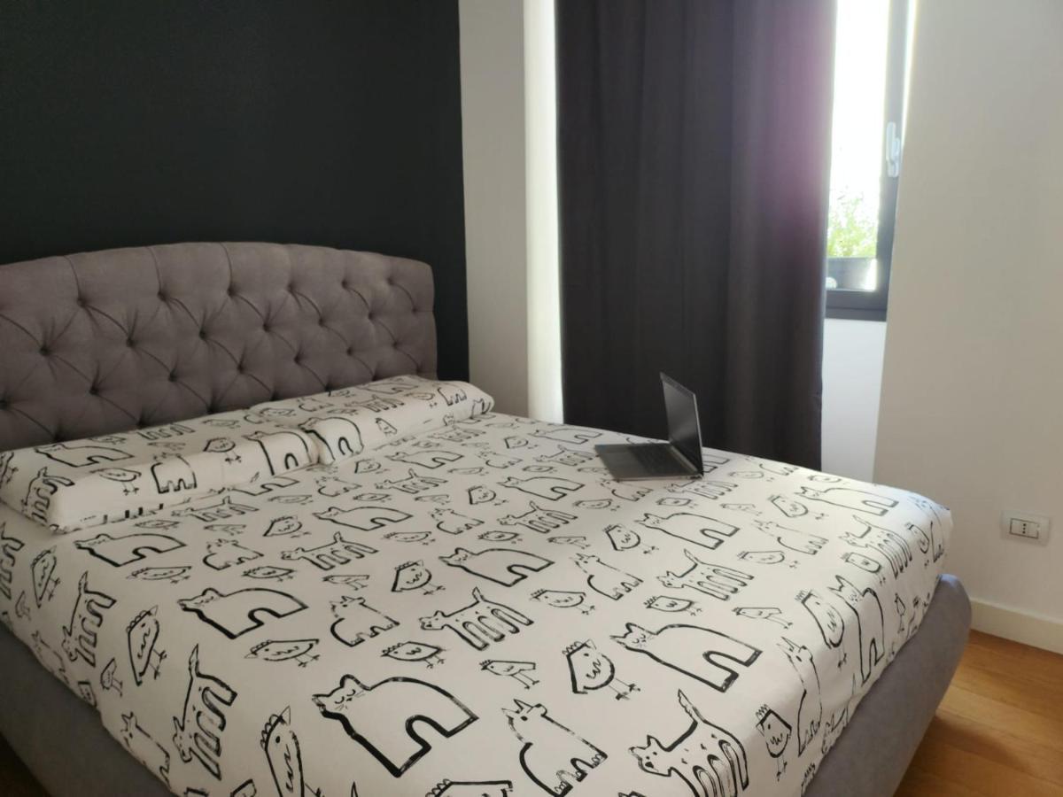 Suite Via Roma 107 ساساري المظهر الخارجي الصورة