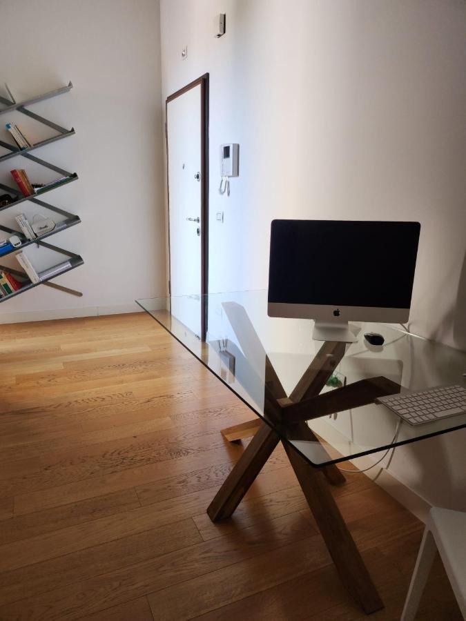 Suite Via Roma 107 ساساري المظهر الخارجي الصورة